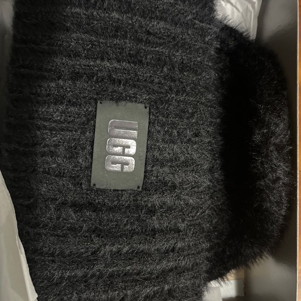 Womens UGG cashmere hat